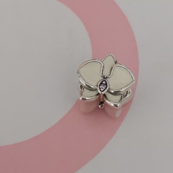 Authentic PANDORA *RETIRED* Sterling Silver White Radiant Orchid  CZ 792074EN12 - Picture 4 of 10